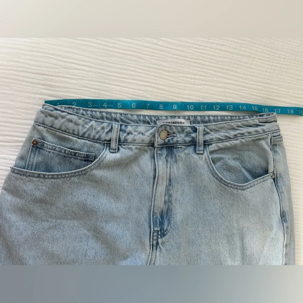 WeWoreWhat We Wore What Wide Leg Denim Jeans
Light Wash
Size 31 - Picture 5 of 9